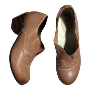 Salvia Brie Taupe Brown Leather Burnished Toe Block Heel Slip-On Oxfords 39 8.5